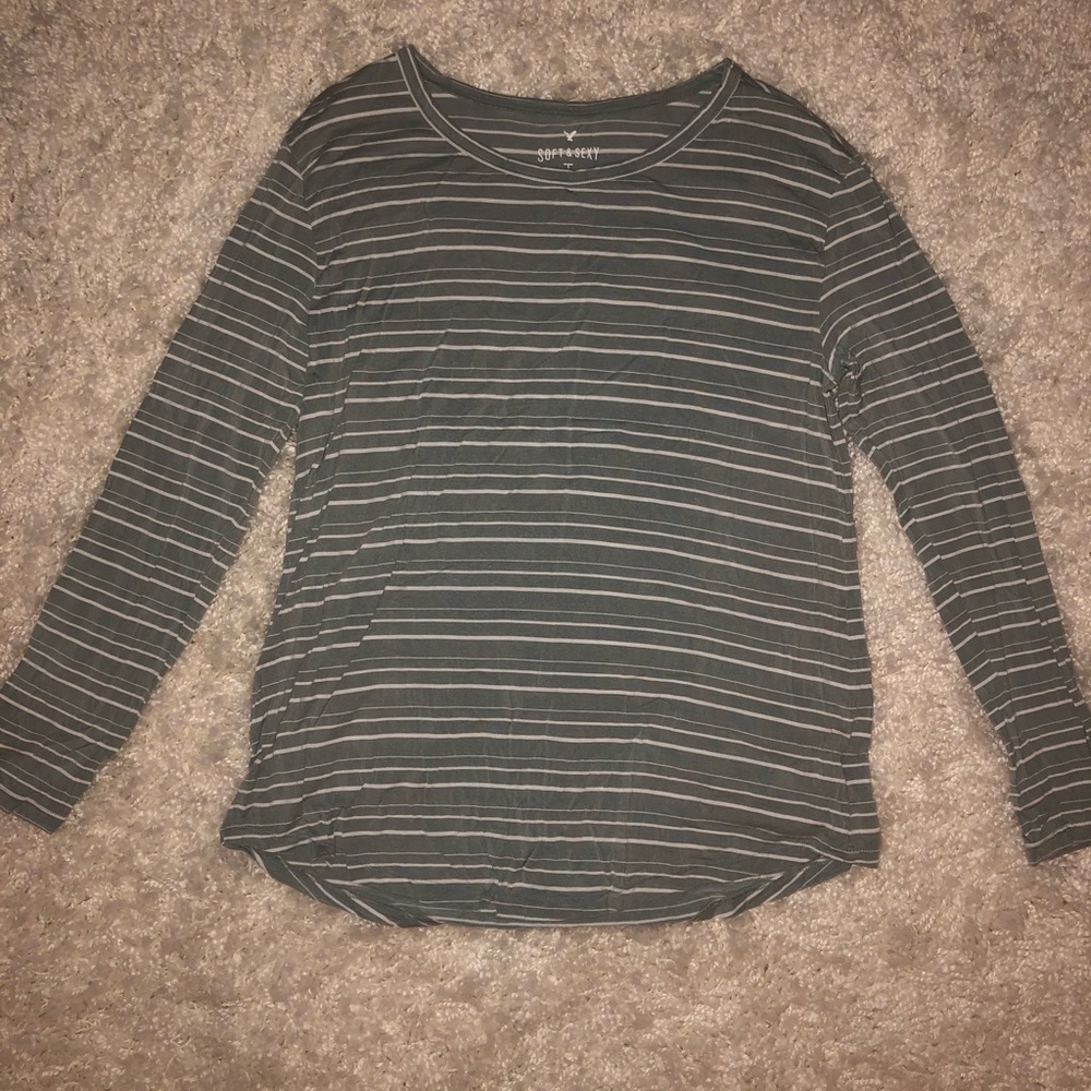 American Eagle long sleeve